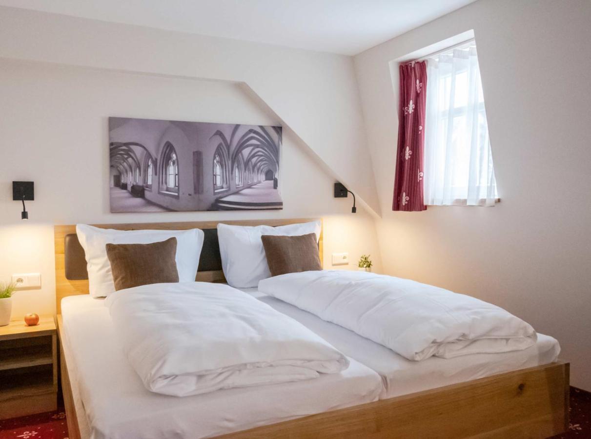 Klostergasthof Heidenheim - Hotel Garni Esterno foto